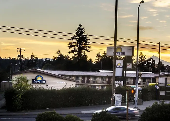 Days Inn By Wyndham Portland Central